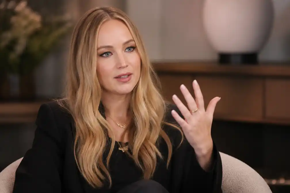 Jennifer Lawrence haat haar verven en nagels laten doen