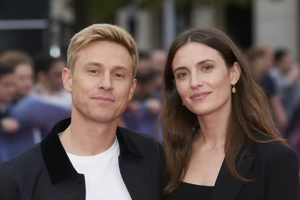 Comedian Russell Howard: zoontje Felix kort na geboorte overleden