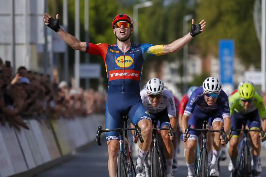 Walscheid geeft Lidl-Trek derde zege op rij in Ster ZLM Tour