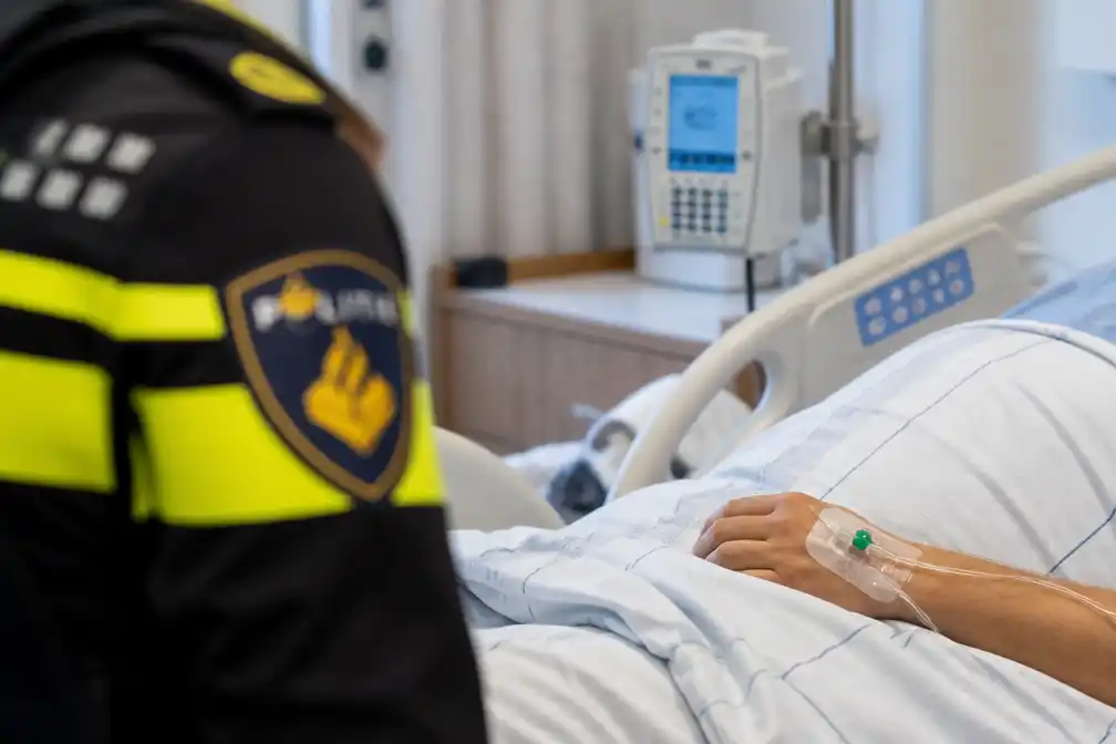 Agent gewond bij schietpartij Overasselt thuis, andere van ic af