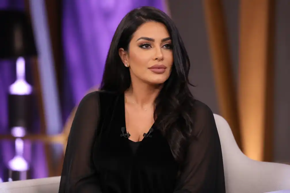 Egyptische tv-presentatrice Sarah Khalifa en elf anderen ter dood veroordeeld om drugshandel