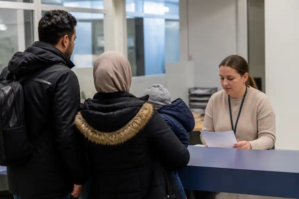 EU krijgt 17 procent minder asielaanvragen in eerste helft 2026, laagste sinds 2021