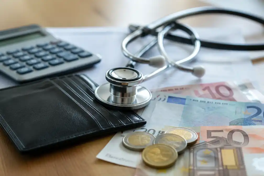 Zorgpremie stijgt in 2027 met zeker 10 euro per maand