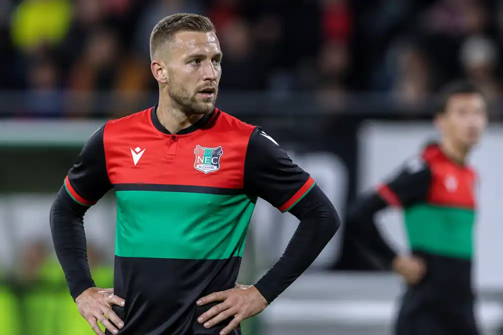 Linssen kritisch op NEC en supporters voor Europese kraker met Juventus