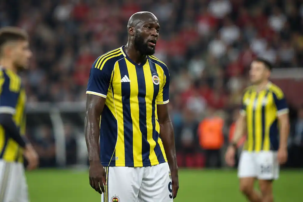 Lukaku gewisseld bij eerste basisplaats voor Fenerbahçe in 0-0 bij Gaziantep