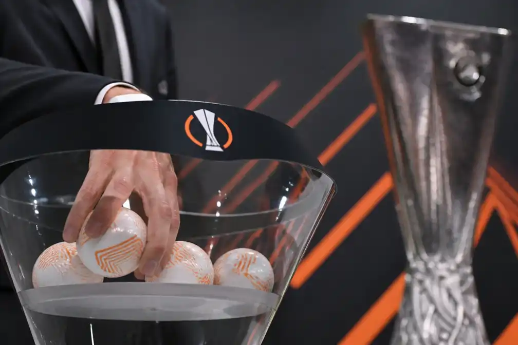 Europa League verdeelt 565 miljoen euro: dit kunnen AZ en NEC verdienen