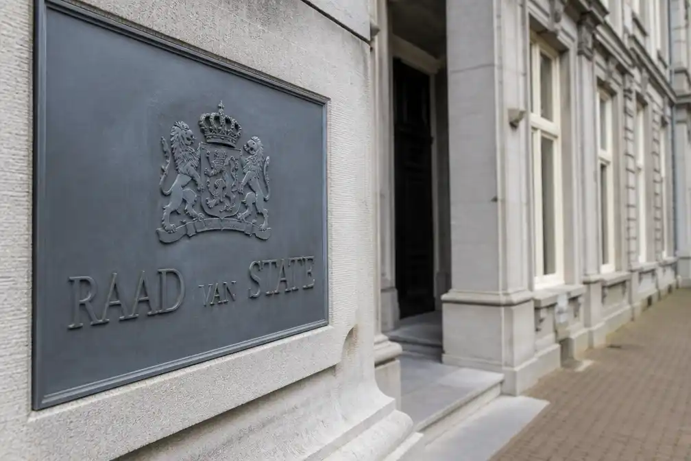 Raad van State: kabinet benoemt economische problemen, maar lost ze niet op
