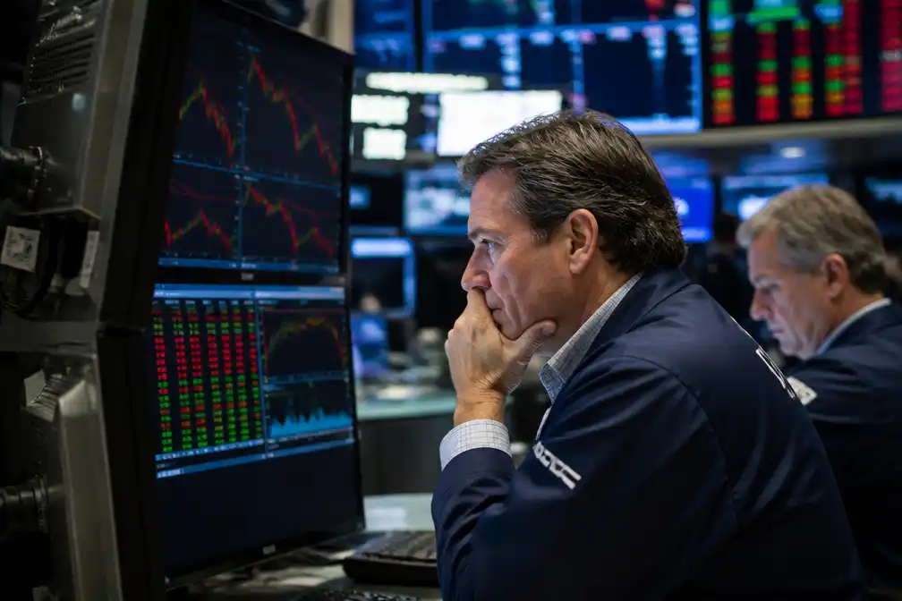 Wall Street opent lager door AI-zorgen, olieprijs en verwachte renteverhoging