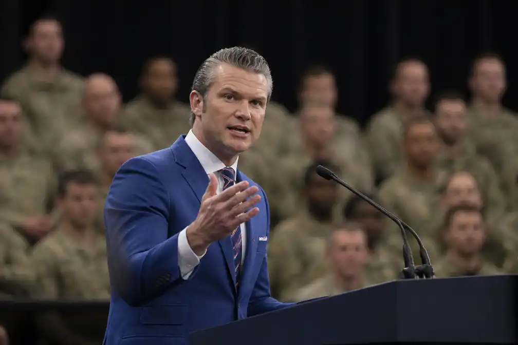 Pentagon stelt strenge uiterlijke eisen aan soldaten bij toespraak Hegseth