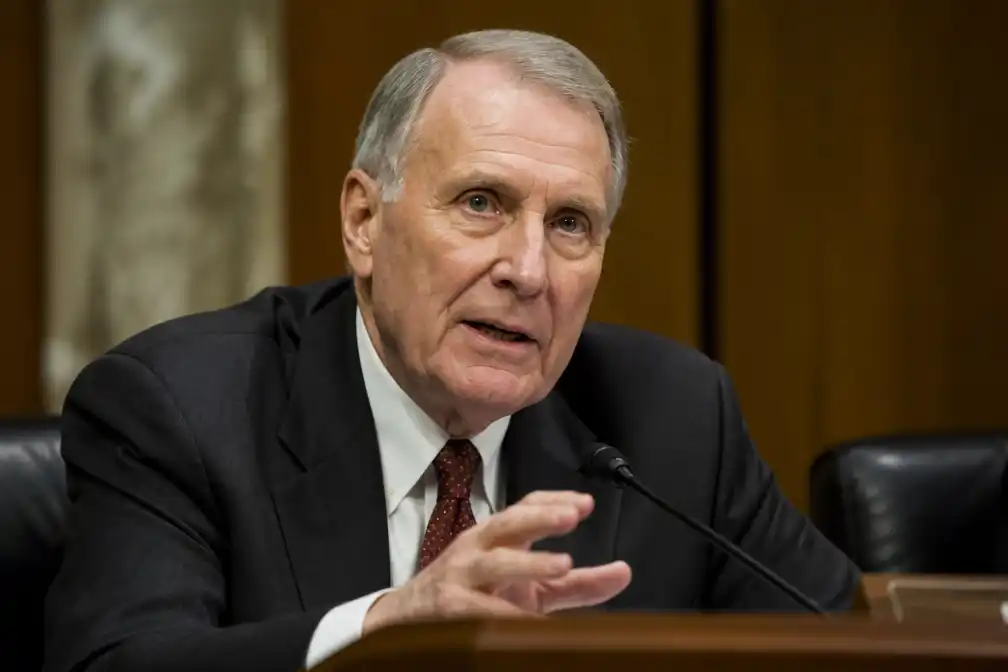 Jon Kyl, Republikeins senator uit Arizona en nummer twee van de Senaat, overleden op 84-jarige leeftijd