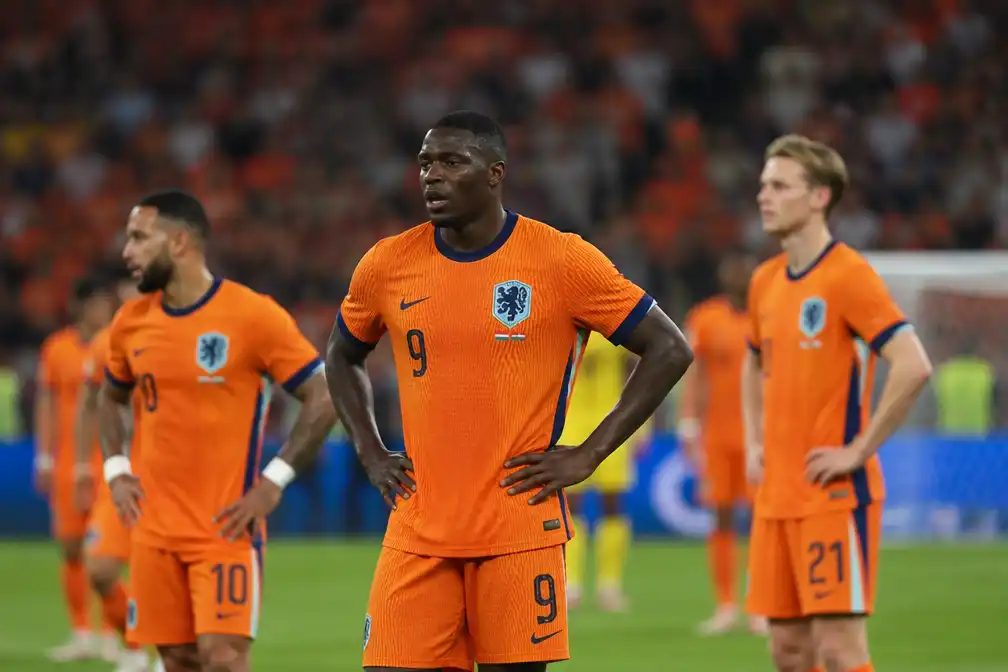Oranje paradox: Brobbey geprezen, verdediging onder vuur