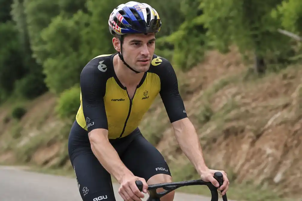 Van Aert nog niet in Canada voor het WK wielrennen, bondscoach Pauwels: "Zondag zal hij klaar zijn"
