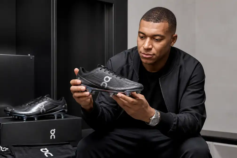 Mbappé verlaat Nike na 20 jaar voor schoenendeal met het Zwitserse merk On