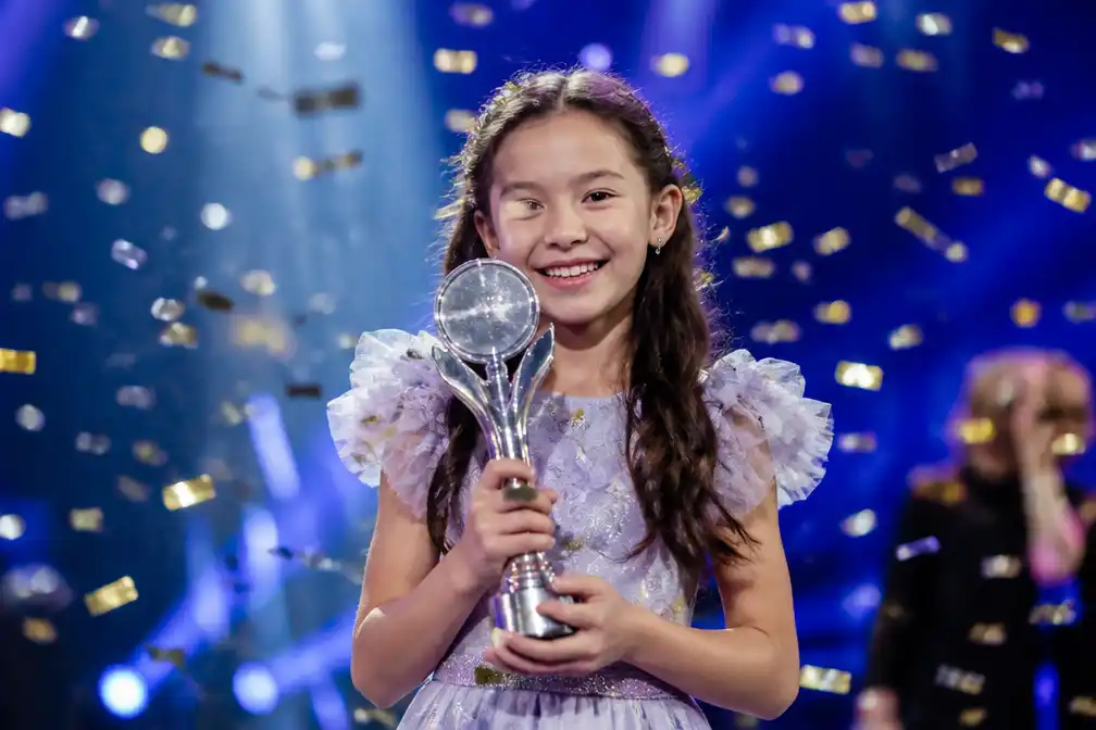 Negenjarige Maria wint Junior Songfestival met Stronger Together