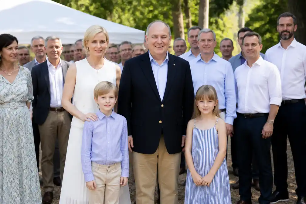 Prins Albert bij jaarlijkse picknick in Monaco, hof deelt beelden