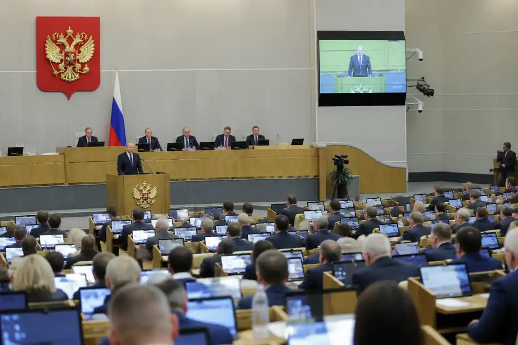 Verenigd Rusland wint recordaantal van 355 Doema-zetels, 49 oorlogsveteranen erin