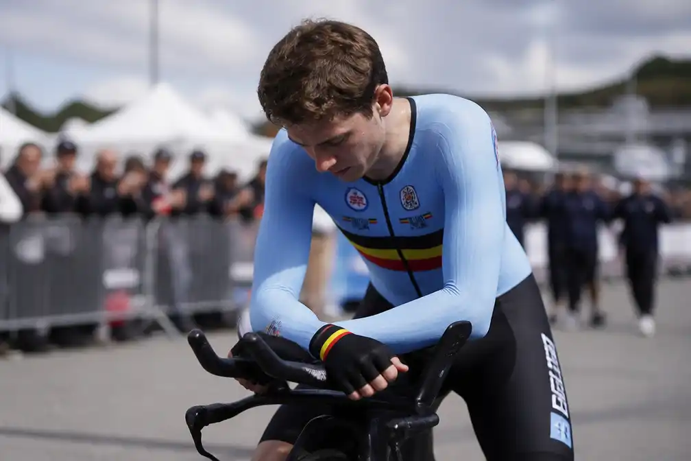 Matisse Van Kerckhove twaalfde in WK-tijdrit na ongeval van broer Seff