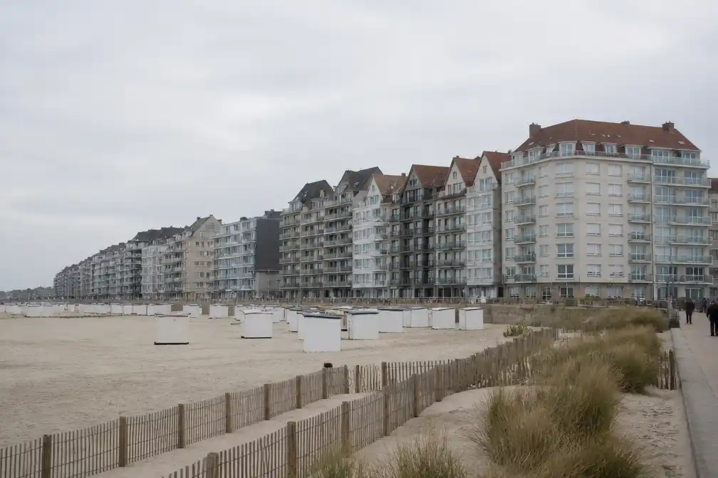 De Haan telt meer tweede verblijven dan vaste woningen, burgemeester richt zich op jonge gezinnen