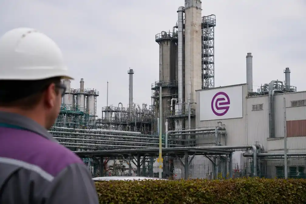 Evonik schrapt 3200 van circa 31.000 banen om groeimarkten te financieren