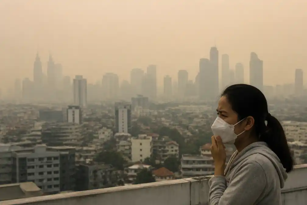 Meer dan 170.000 Indonesiërs met ademhalingsklachten door bosbranden en smog