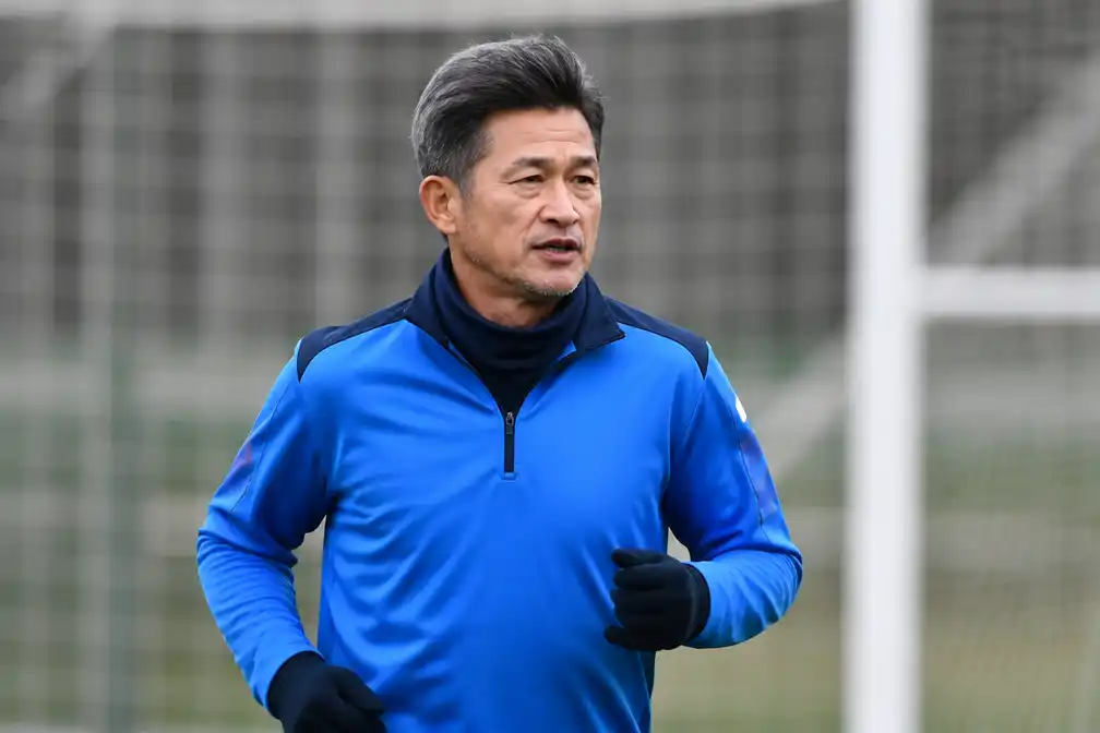 Kazuyoshi Miura (59) verlengt carrière met 42e profseizoen