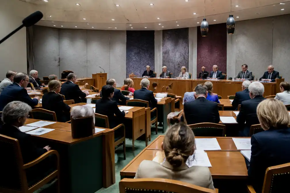 Eerste Kamer stelt stemming Box 3 uit tot najaar, begrotingsgat voorkomen