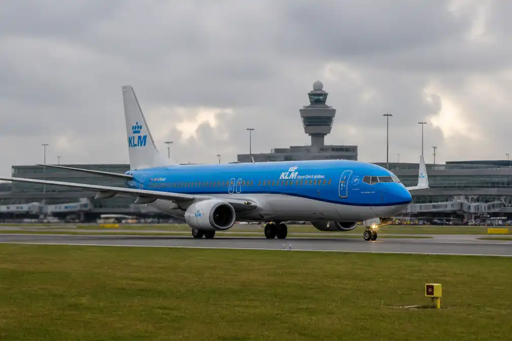 KLM wil passagiers van vlucht met ontplofte powerbank Camiel Eurlings niet compenseren