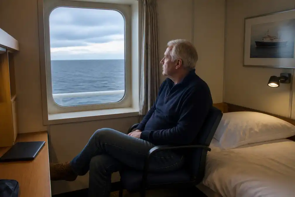 Pieter (59) boekt kajuit op vrachtschip naar Dublin en doet verslag op Instagram