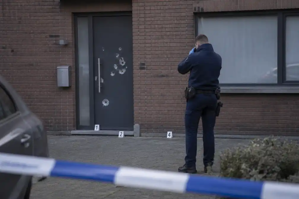 Woning in Roeselare beschoten met vijftiental kogels, daders spoorloos