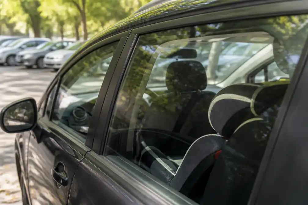 Drie kinderen sterven opgesloten in auto's terwijl hittegolf Frankrijk teistert
