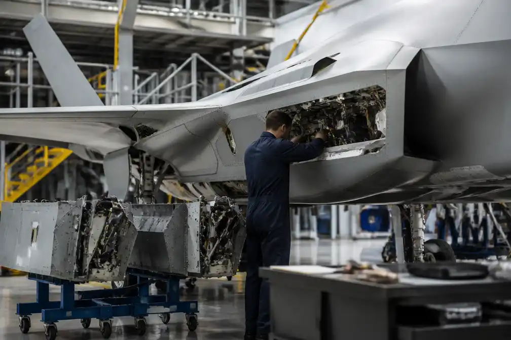 Gevoelige F-35-onderdelen na omleiding naar Hongkong mogelijk in Chinese handen