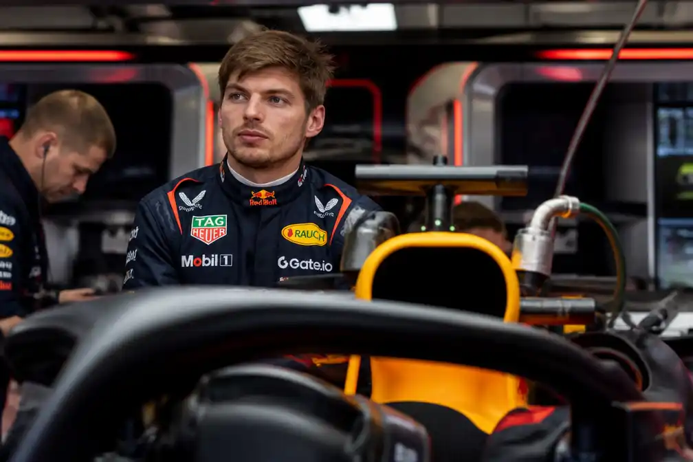Verstappen wil sterke start in Azerbeidzjan voortzetten in tweede training in Bakoe