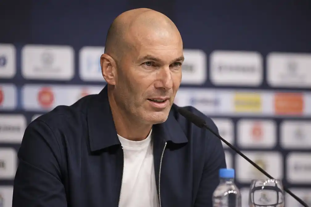 Zidane: debuut als bondscoach van Frankrijk emotievoller dan spelersdebuut in 1994