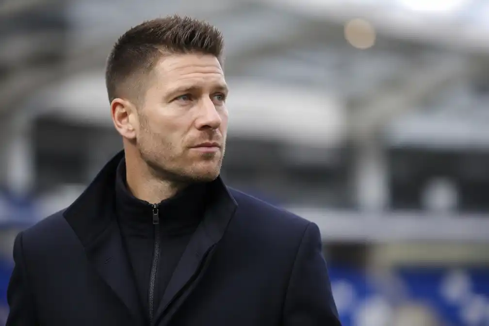 Sébastien Pocognoli (39) debuteert als bondscoach van Schotland in Slovenië