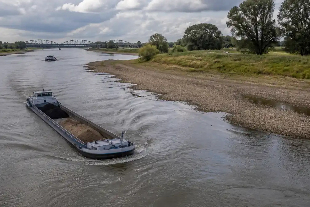 Eenrichtingsverkeer op de IJssel dwingt schepen tot meer dan 100 kilometer omvaren