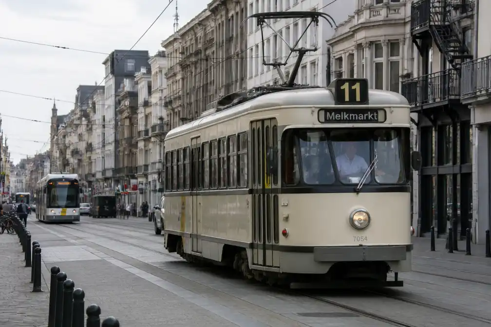 Antwerpen neemt na 66 jaar afscheid van PCC-trams met laatste ritten en vakbondsactie