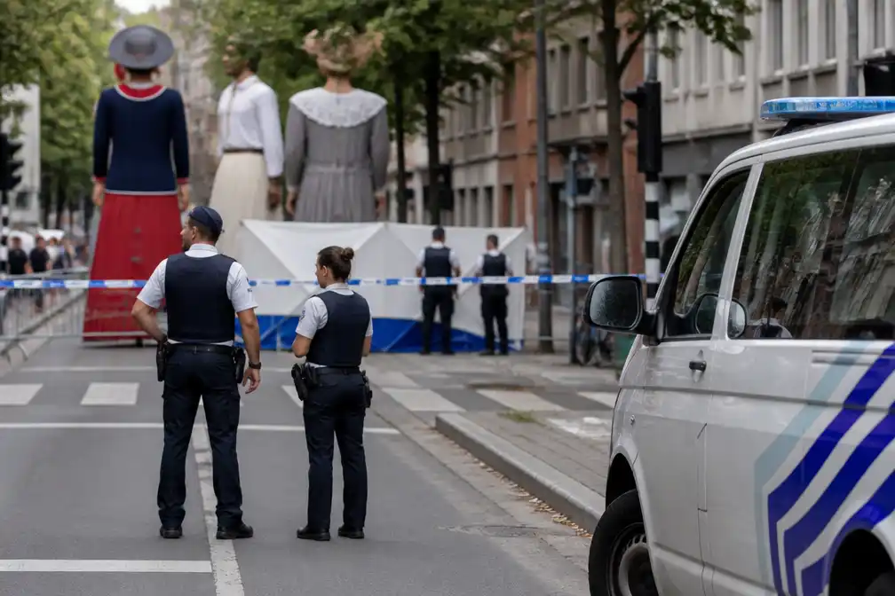 Steekpartij tijdens Reuzenstoet in Borgerhout: één gewonde in levensgevaar