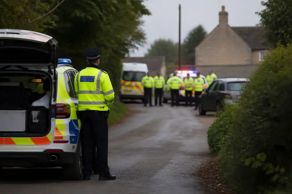 Noodsituatie in Brits Whelford bij Amerikaanse luchtmachtbasis na explosievenalarm