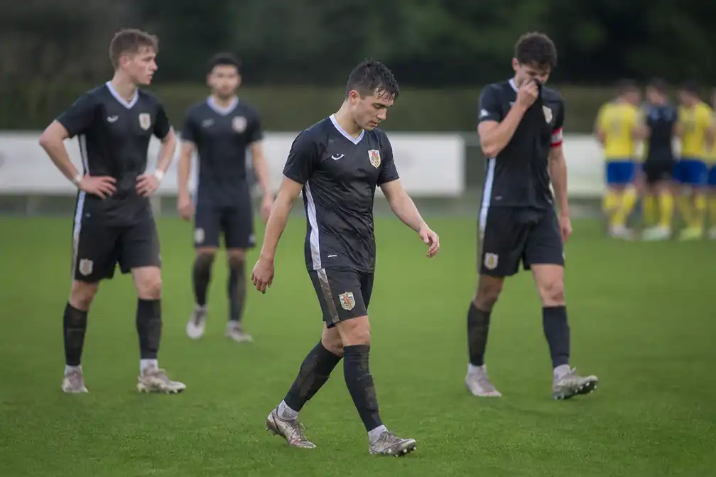 Wambeek-Ternat is hekkensluiter na 3-1-verlies bij Avanti Stekene