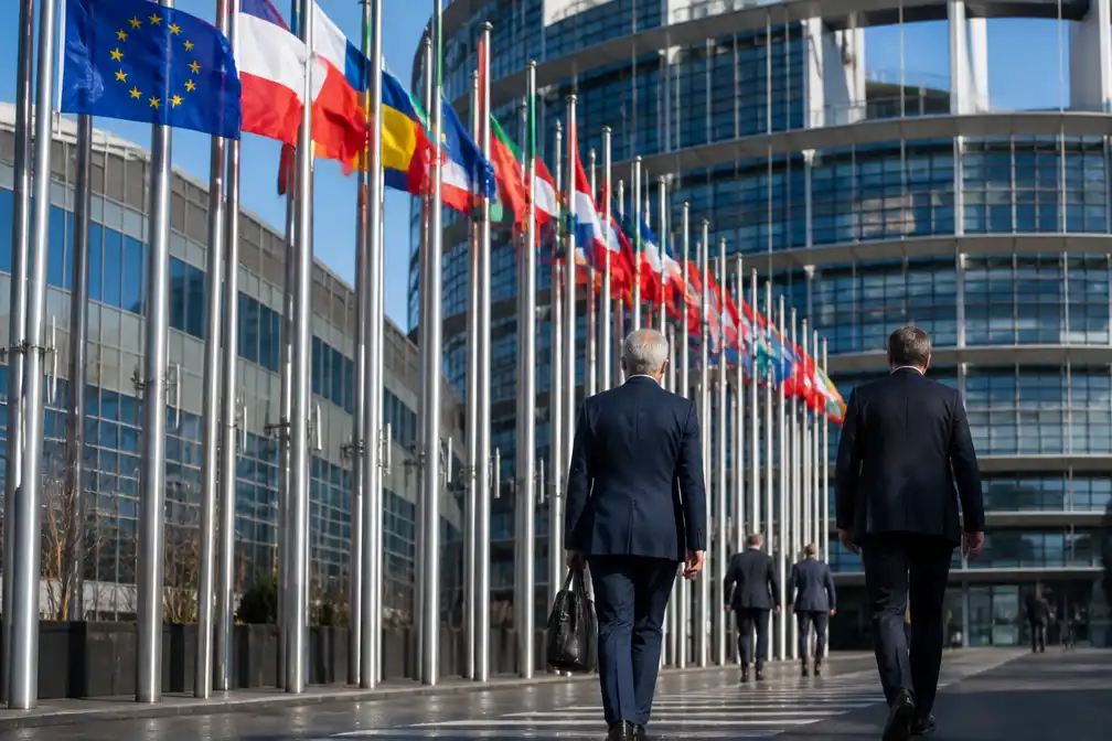 Belgische politici riskeren verlies pensioen na Europese loopbaan