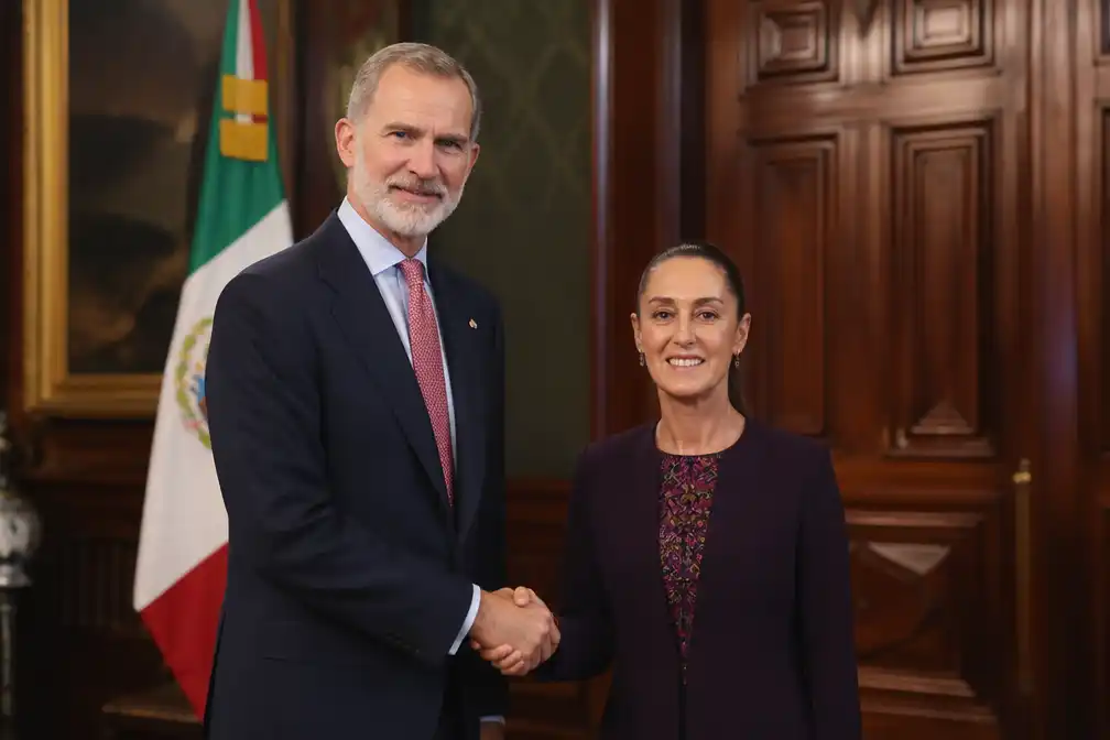 Spaanse koning Felipe ontmoet Mexicaanse president Sheinbaum in Mexico-Stad