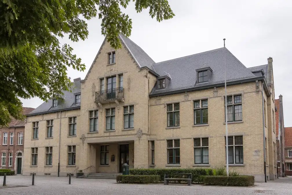 Brugge zoekt herinneringen en foto's van Huize Minnewater voor renovatie