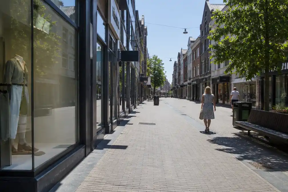 Hittegolf kost miljoenen aan economische productiviteit, Allianz-onderzoek vindt