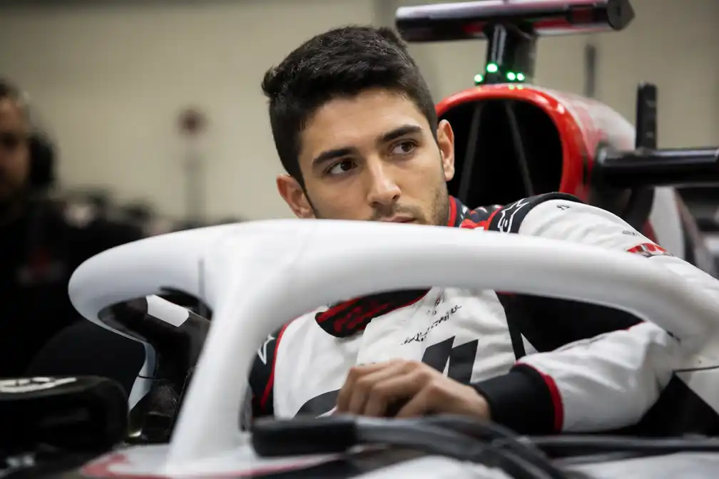 Esteban Ocon bevestigt vertrek bij Haas aan het einde van het seizoen
