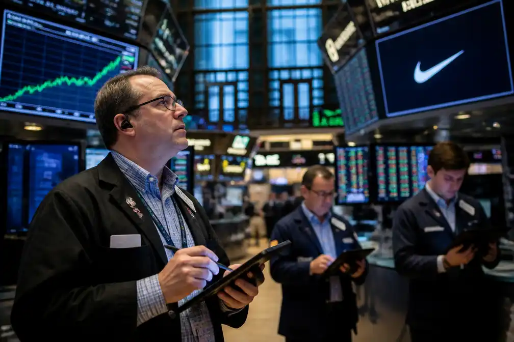 Wall Street hoger na zwak Amerikaans banenrapport, Nike onder verliezers