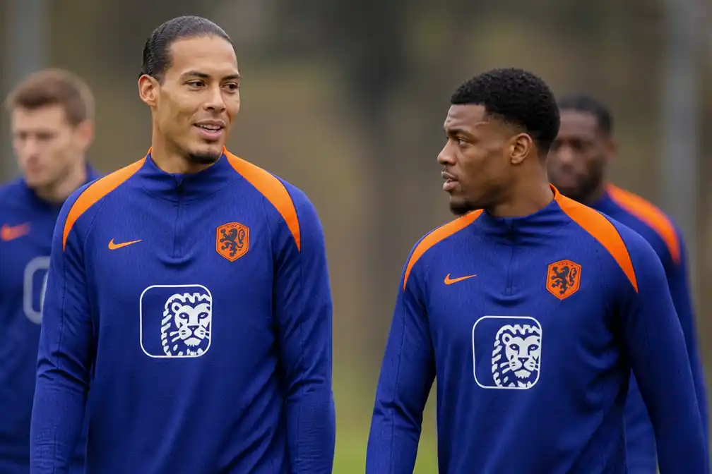 Oranje wil Van Dijk zege cadeau doen bij 100e interland tegen Servië