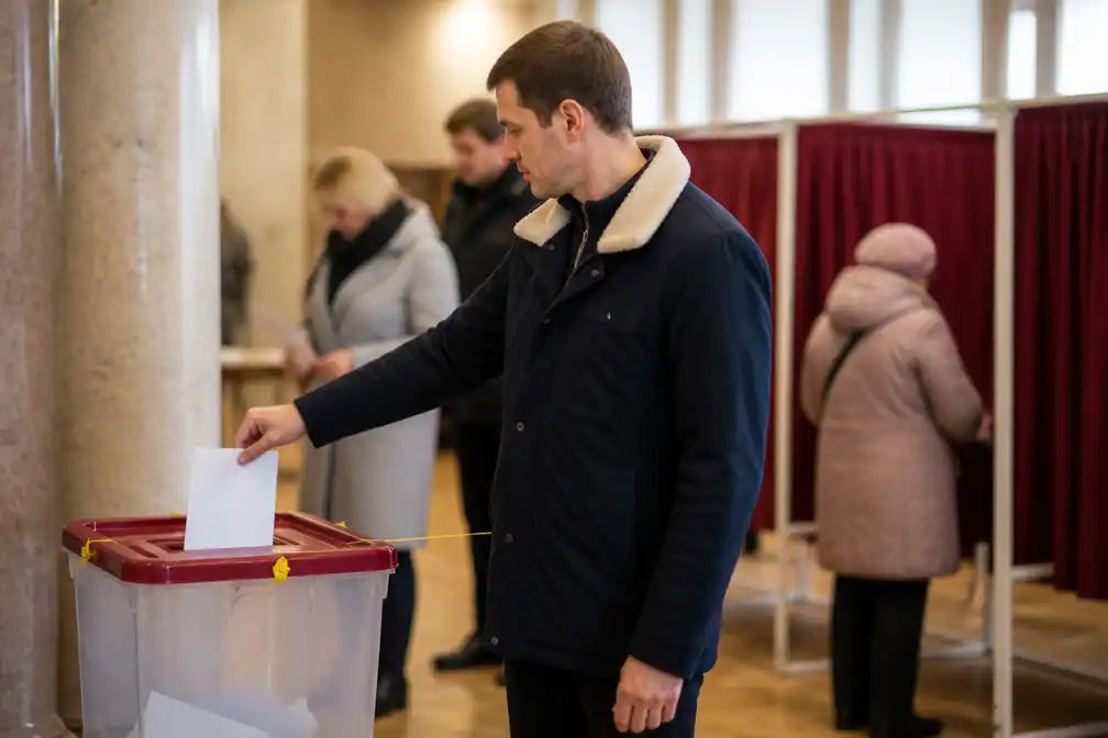 Pro-Oekraïense United List wint Letse verkiezingen met ruime voorsprong