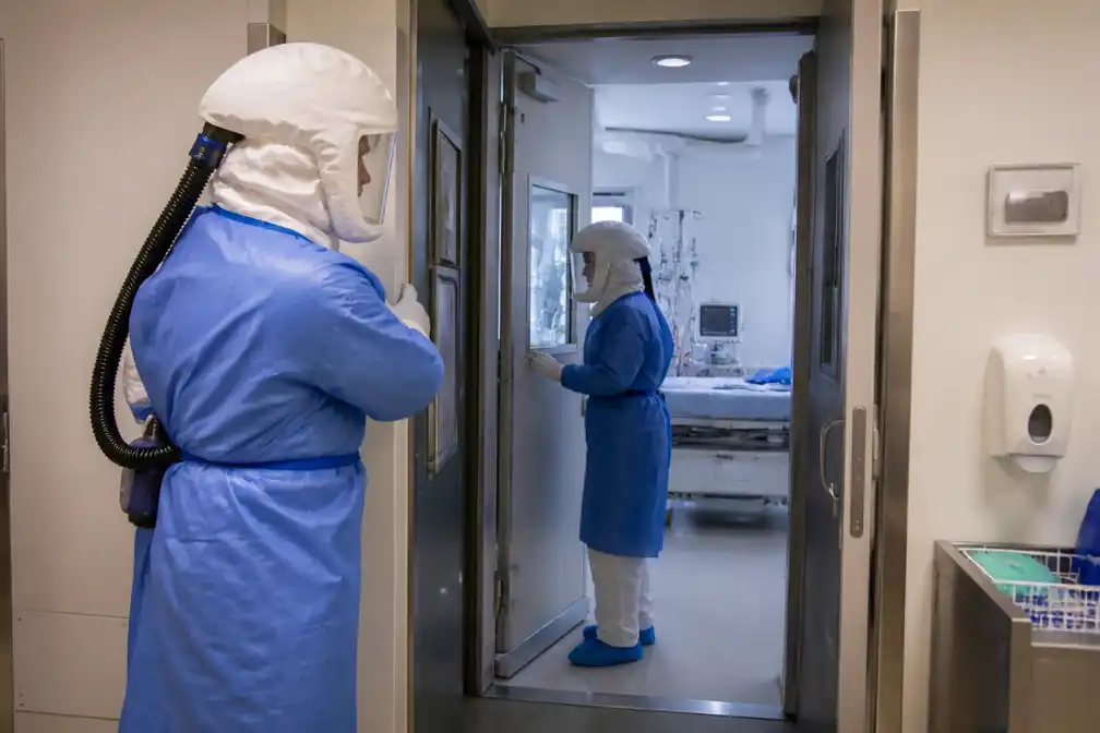 LUMC Leiden isoleert zeer besmettelijke ebolapatiënt onder streng veiligheidsregime