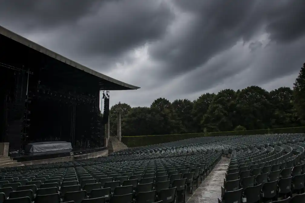 Son Mieux stelt concerten in Caprera uit vanwege hitte en storm