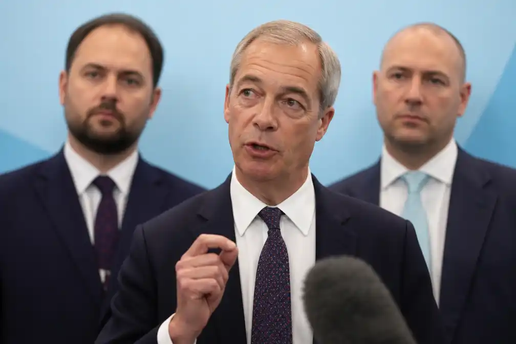 Reform UK zuivert twee functionarissen na donatiekwestie